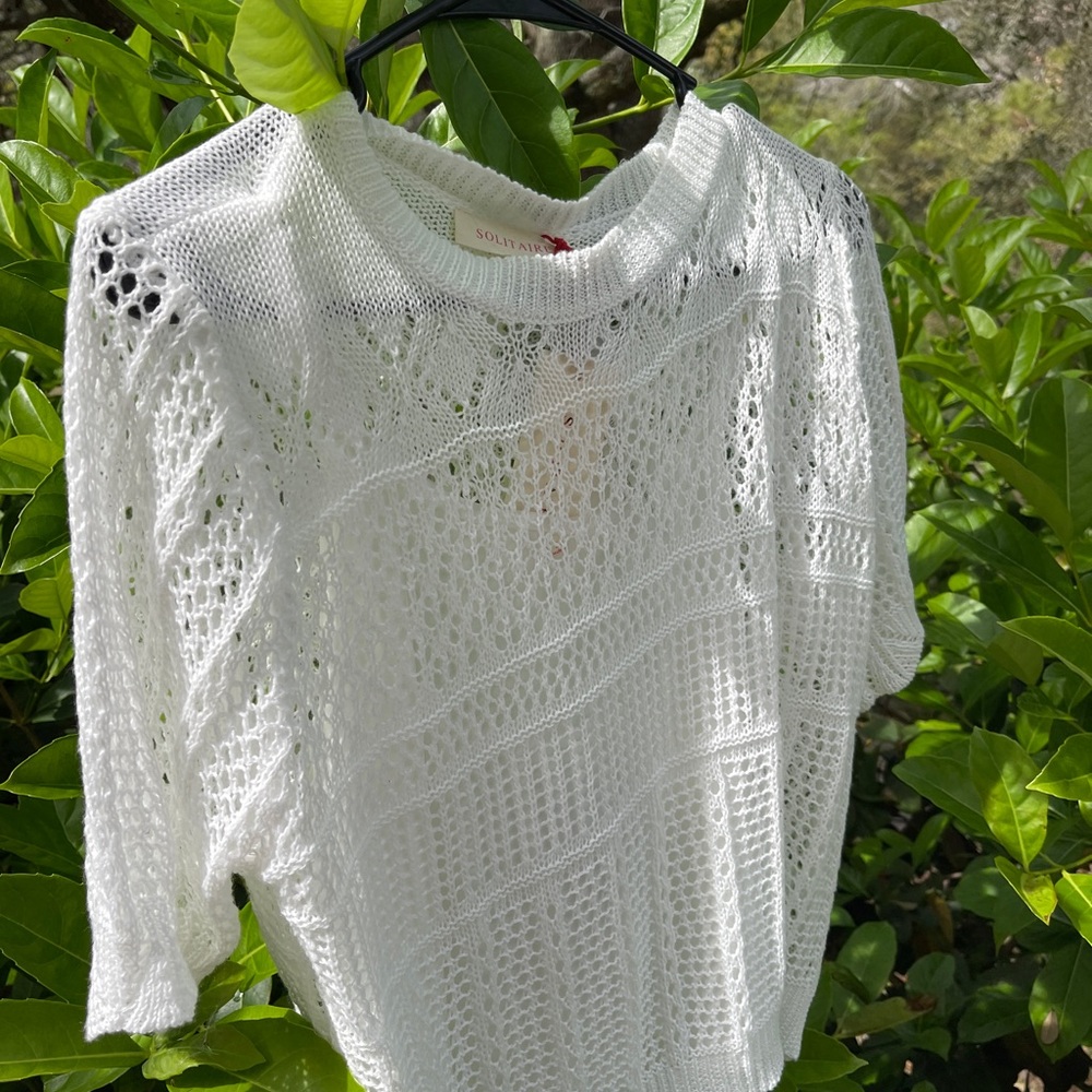 Elegant White Knit Sweater